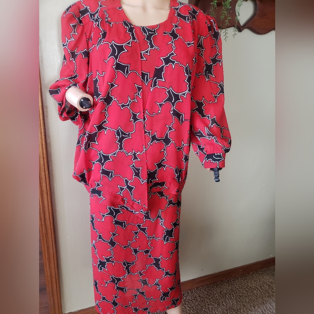 Vintage Isadora New York Size 10 Red & Black Party Dress . Great for a night out